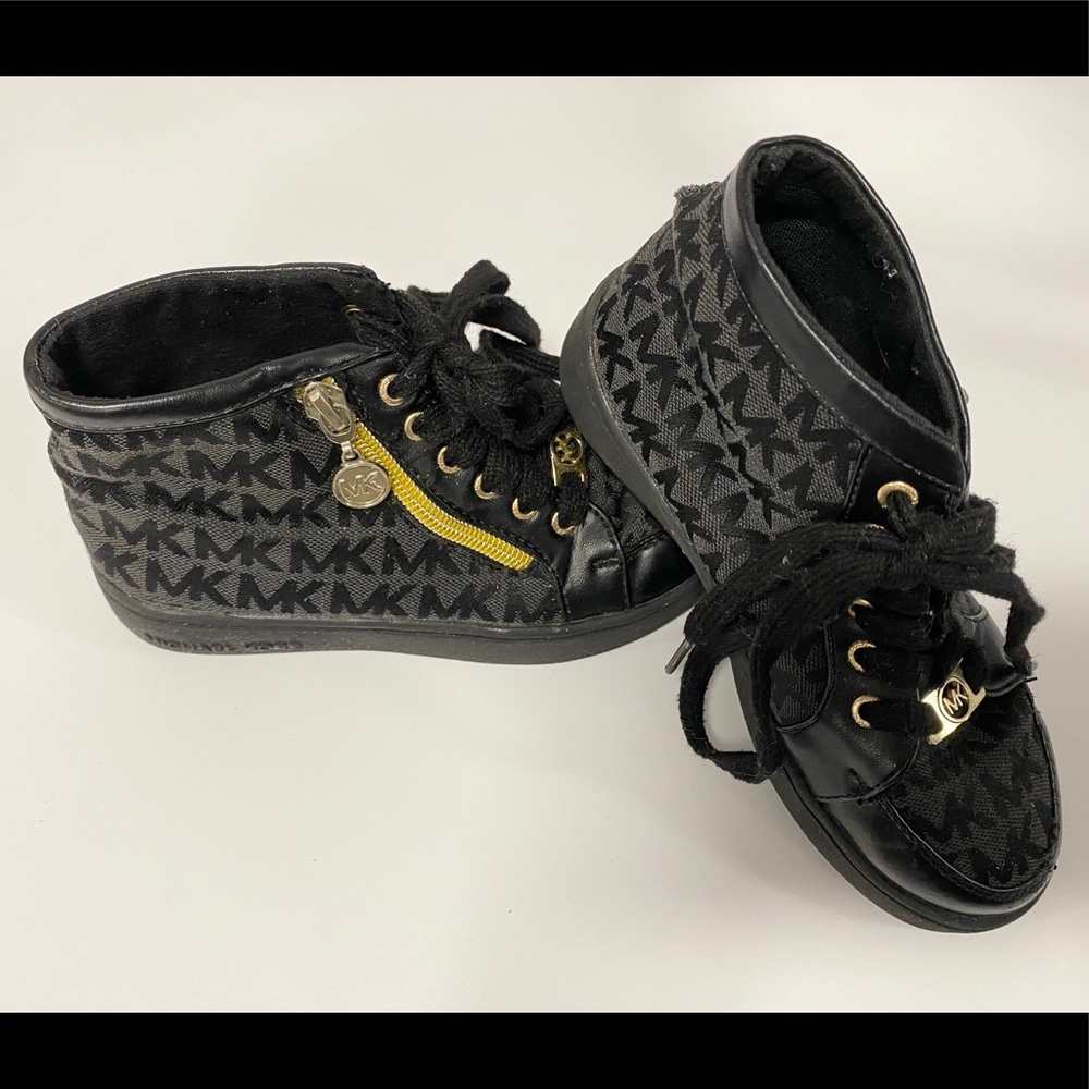 Michael Kors Toddler Shoes ✨